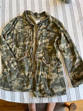 Old Navy Women’s Camo Utility Field Jacket XL Tall Military